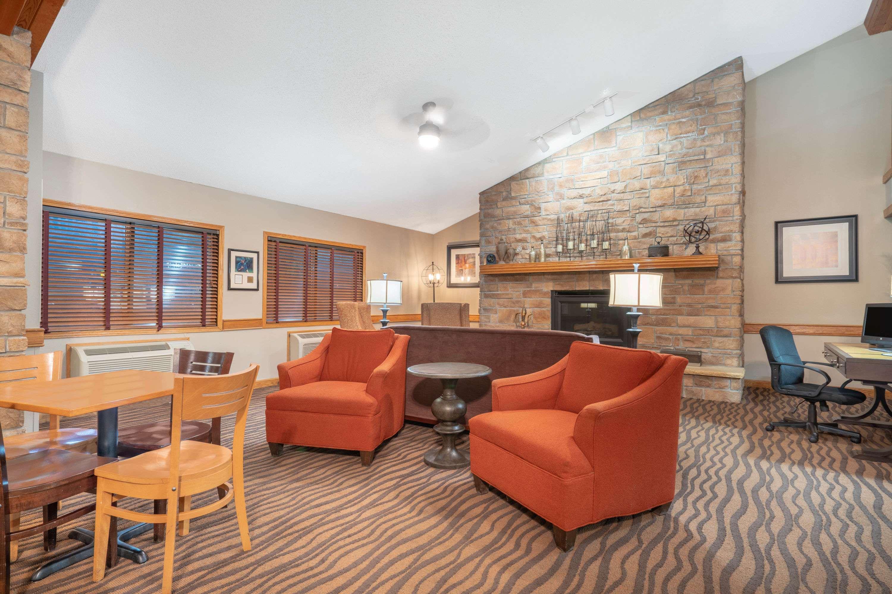Americinn By Wyndham Coon Rapids Exterior foto